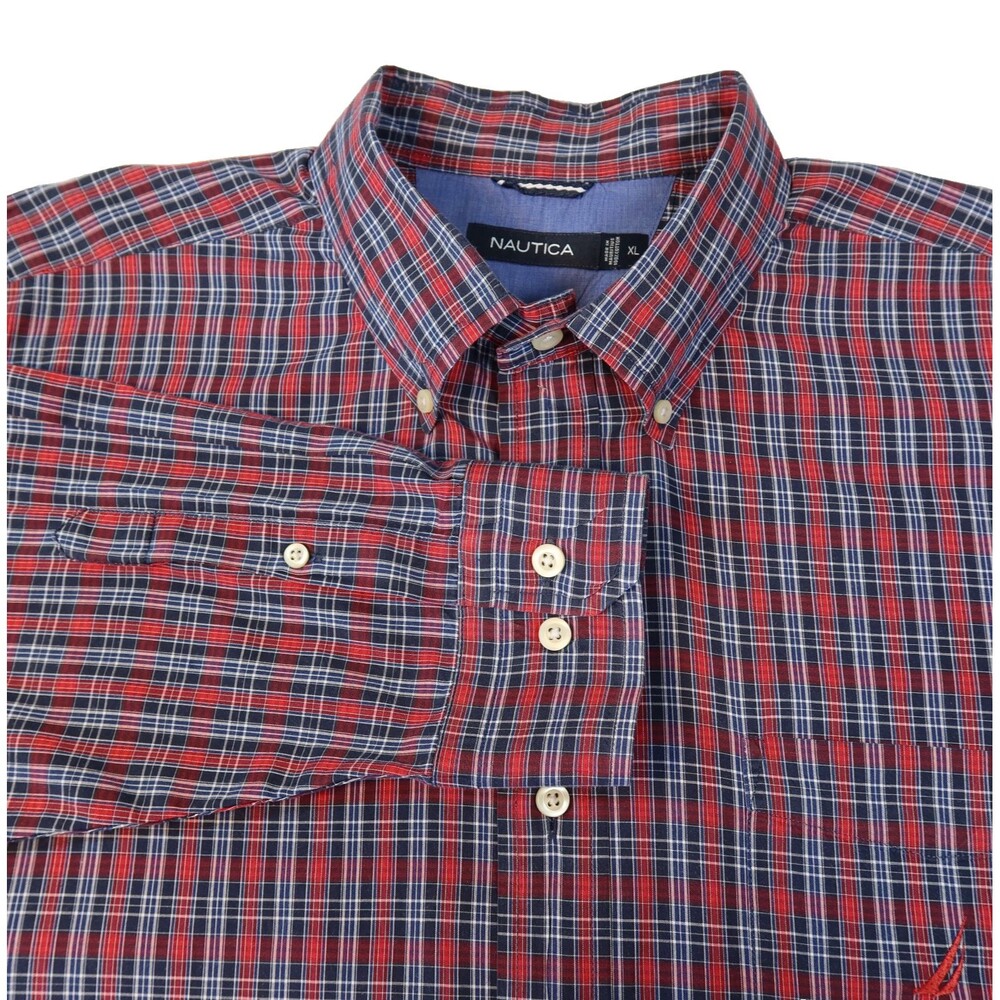 Nautica Shirt Men XL Red & Green Plaid Long Sleeve Button Up Business Casual